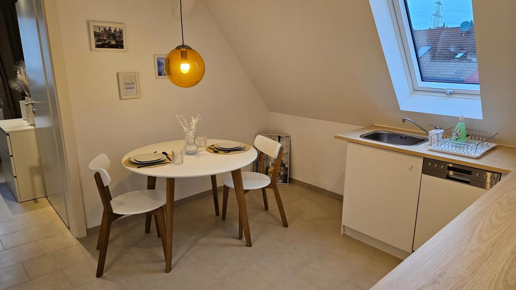 Ferienwohnung As5 Two Bamberg - Zentrale Lage Mit Parkplatz Hallstadt Exteriör bild